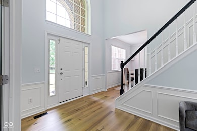 12157 Flagstone Dr, Fishers, IN 46037 - photo 7