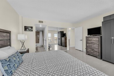 Parliament House unit 727, Pompano Beach, FL 33062 - photo 4