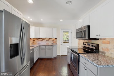 120 White Pine Cir, Elkton, MD 21921 - photo 4