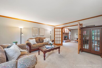 2644 Snowbird Ln unit 1, Naperville, IL 60564 - photo 3