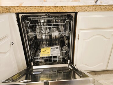 4303 E Cactus Rd unit 135, Phoenix, AZ 85032 - photo 6