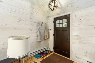 23-web-or-mls-Interiors (1 of 35)