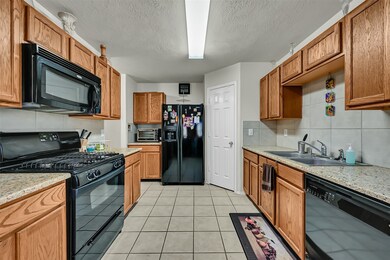 9226 Wolcott Park Ln, Houston, TX 77075 - photo 7