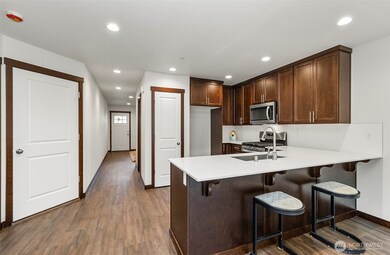 9534 Holly Dr unit B, Everett, WA 98204 - photo 4