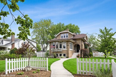 402 E Evergreen St, Wheaton, IL 60187 - photo 2