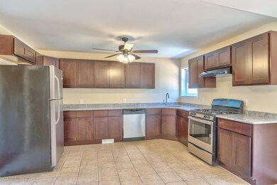 949 Harrison Rd Toms River NJ-large-013-