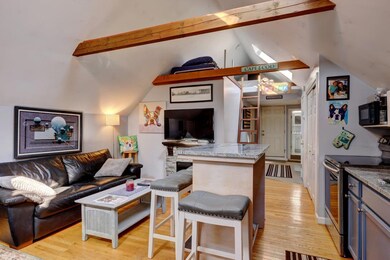 9 Conwell St unit 2, Provincetown, MA 02657 - photo 7
