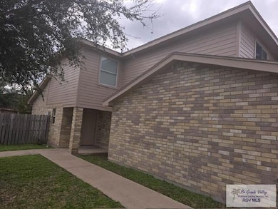 7900 Topo Chico Cir unit C, Brownsville, TX 78526 - photo 2