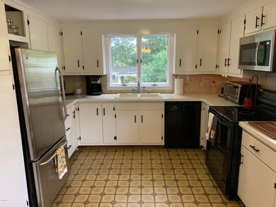 kitchen1