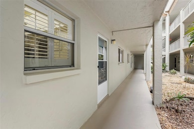 1540 Glen Oaks Dr E unit B134, Sarasota, FL 34232 - photo 2