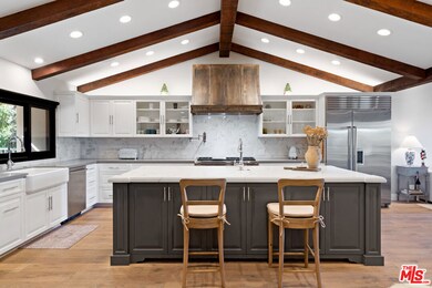 4920 Llano Dr, Woodland Hills, CA 91364 - photo 3