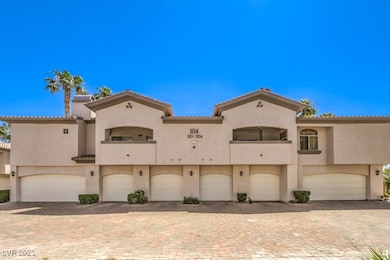 Garage, 2nd from right, 403 sq ft