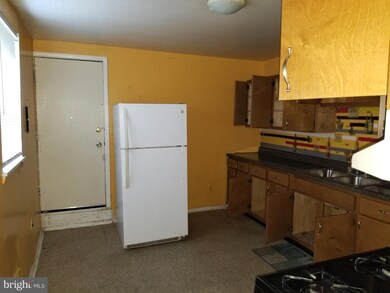 26 S Mount St, Baltimore, MD 21223 - photo 6