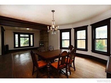 Dining Room Front apartment of front house