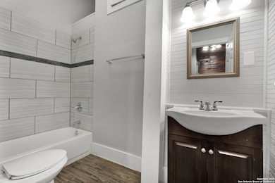 121 Howard St unit 2, San Antonio, TX 78212 - photo 7