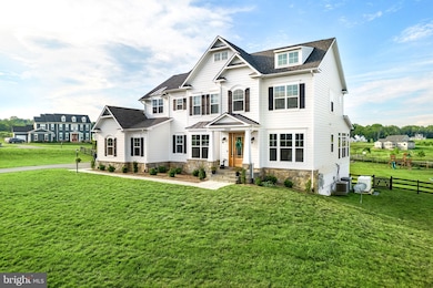 35614 Sweet Branch Ct, Purcellville, VA 20132 - photo 3