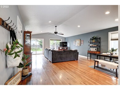 3722 19th Ave, Forest Grove, OR 97116 - photo 5