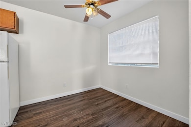 2654 Bryandouglas Dr unit A, Las Vegas, NV 89121 - photo 5