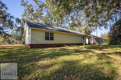 322 Deal St, Hinesville, GA 31313 - photo 5