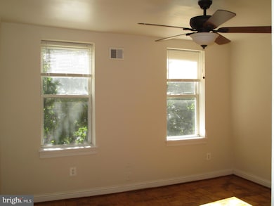 870 W Lombard St, Baltimore, MD 21201 - photo 4