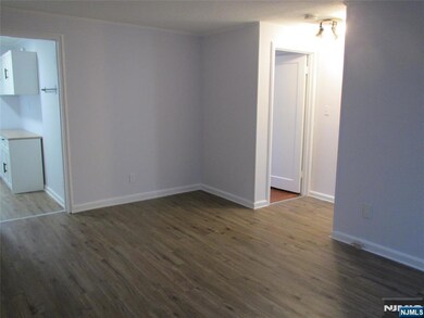 150 Vanderburgh Ave unit A, Rutherford, NJ 07070 - photo 3