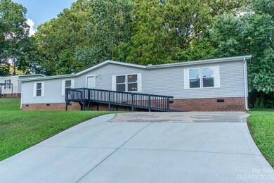 1009 Cass St unit 3, Statesville, NC 28677 - photo 3