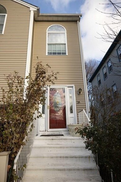 36 Woodford St unit B, Worcester, MA 01604 - photo 2
