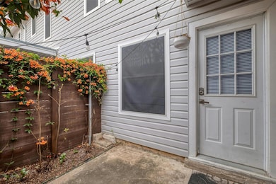 1904 Goodrich Ave unit 4, Austin, TX 78704 - photo 3