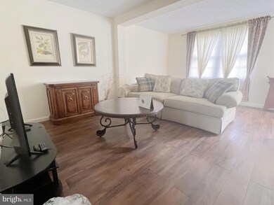 19906 Cedarbluff Dr, Germantown, MD 20876 - photo 3