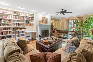 116 W. Royal Forest Blvd-21.jpg-SMALL