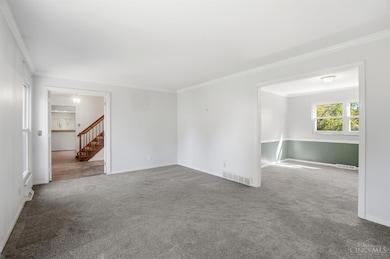 4938 Beechwood Rd, Cincinnati, OH 45244 - photo 7