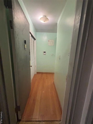 15272 Melbourne Ave unit 1B, Flushing, NY 11367 - photo 6