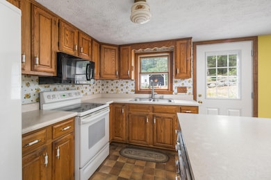 51 Josiah Norton Rd, Cape Neddick, ME 03902 - photo 7