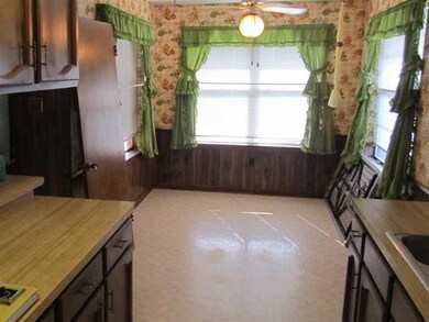 Breakfast Room.