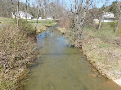 16430 Hares Valley Rd, Mapleton Depot, PA 17052 - photo 6