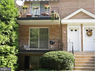 199 W King St unit 1-1, Malvern, PA 19355 - photo 2