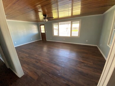 304 James St, Adel, GA 31620 - photo 2