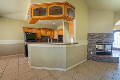 11520 Valle Palos Verdes Dr, El Paso, TX 79927 - photo 6