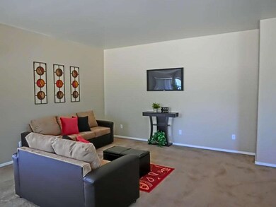 5740 W Desert Dr Laveen 025