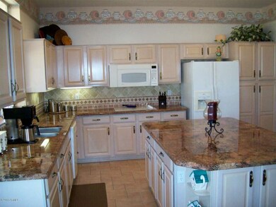 Plenty of workspace & cabinets here!