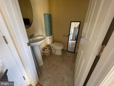 1290 Hunter Ln, Perkiomenville, PA 18074 - photo 5