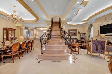 72-07 112th St, Flushing, NY 11375 - photo 5