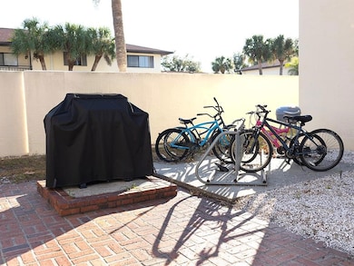 380 Base Ave E unit 201, Venice, FL 34285 - photo 3