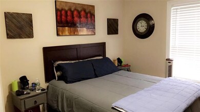 31 Poplar St, Old Orchard Beach, ME 04064 - photo 4