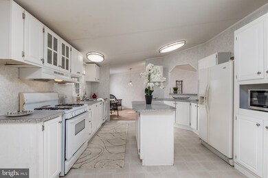 30909 Maplewood Rd, Ocean View, DE 19970 - photo 2