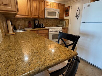 Jamaica House Condominium unit 1008, Pompano Beach, FL 33062 - photo 2