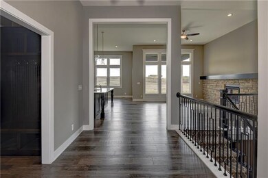 14471 Aurora Ln, Basehor, KS 66007 - photo 4