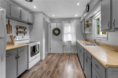 96 17th Ave, North Tonawanda, NY 14120 - photo 3