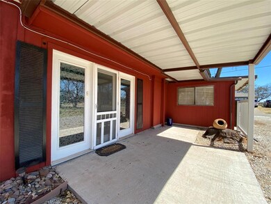 2126 Long Creek Ct, Granbury, TX 76049 - photo 3