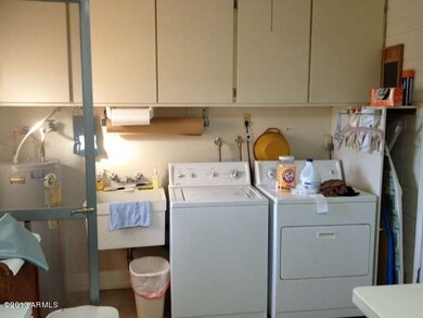 Laundry room 2